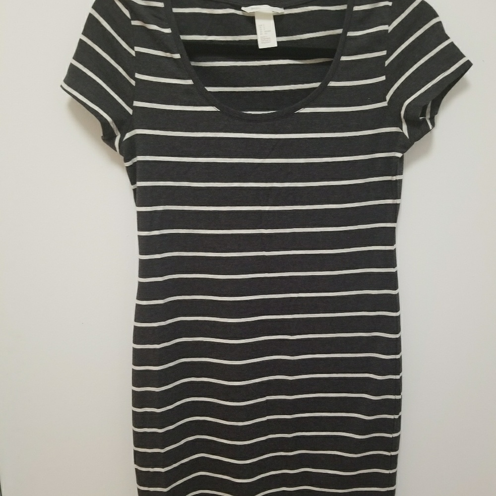 BASIC H&M DRESS, size s,  black and white strip